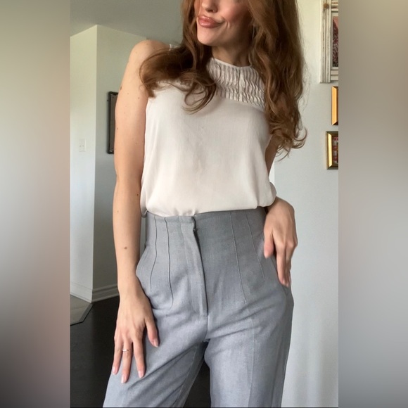 Banana Republic Tops - Banana republic Elegant White Sleeveless Top